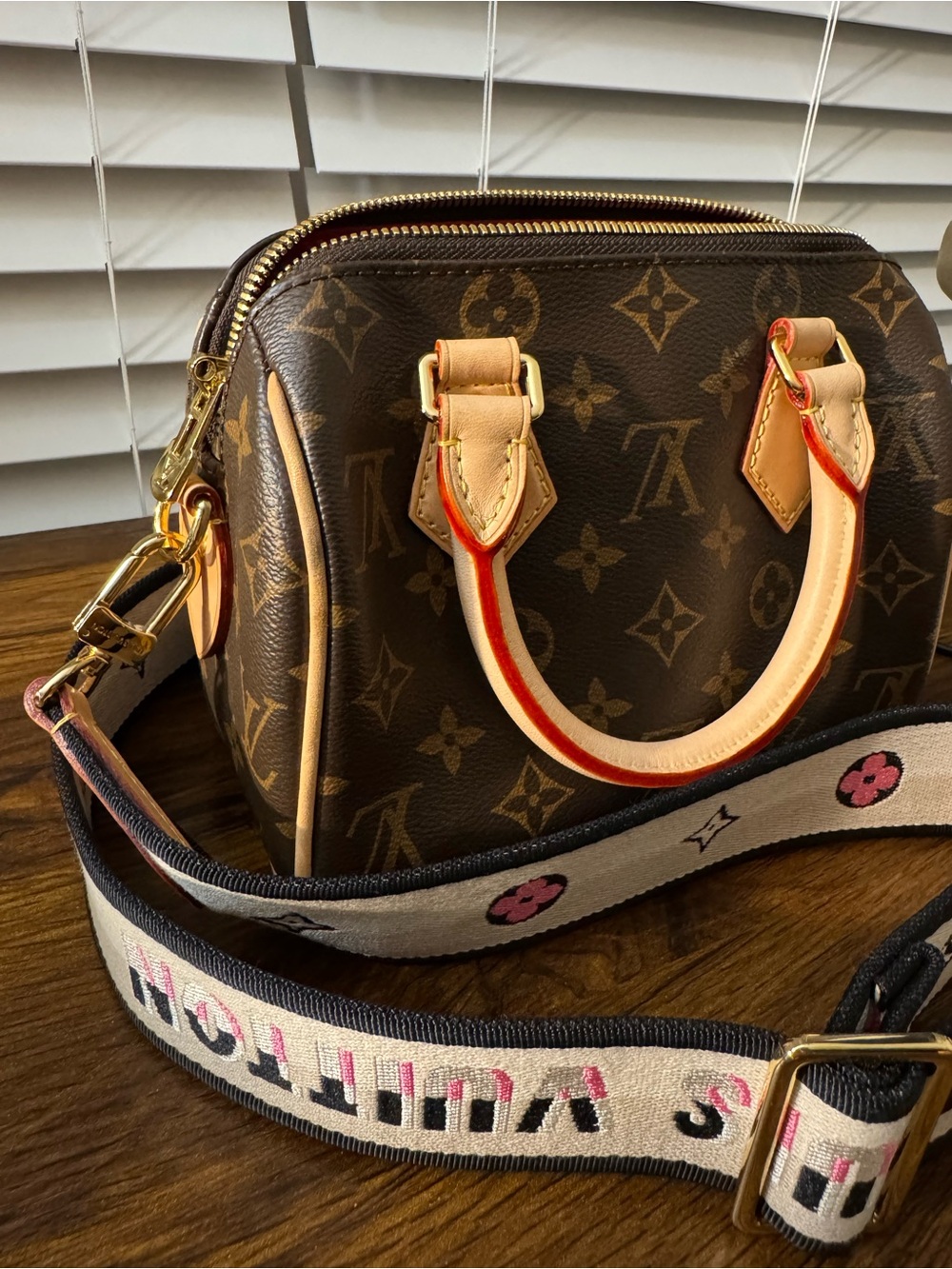 NEW Louis Vuitton Speedy 20 Monogram Canvas Bandouliere Bag LV Nano Crossbody - Picture 7 of 16